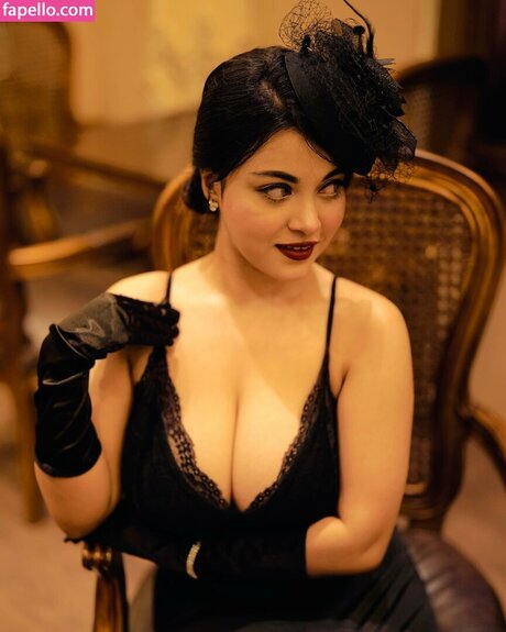 mumtahinaaa_ star du porno belle galeries