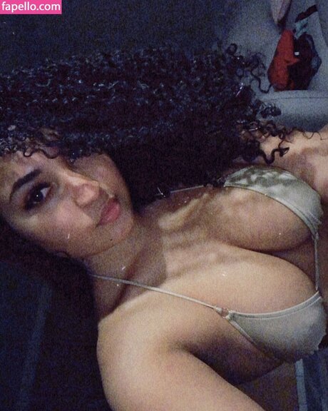 Melanadavids star du porno xxx galerie