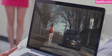 Grace Van Patten star du porno xxx image