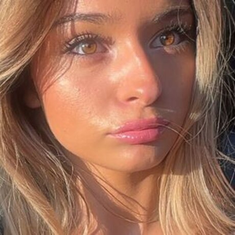 gr0us3 and maisi3 modèle sympa img