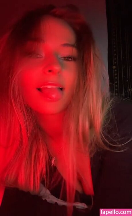 gr0us3 and maisi3 actrice pornographique img