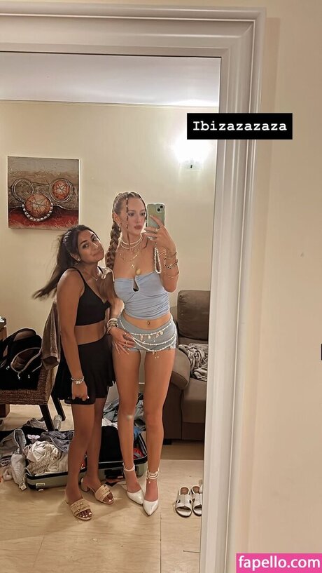 Malley Doherty actrice de nus collection