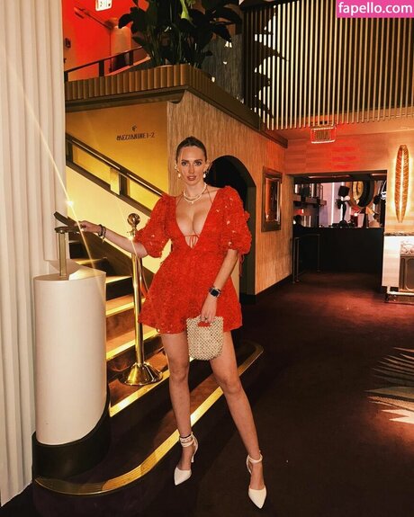 bronzage uniquementfans parfait sympa image