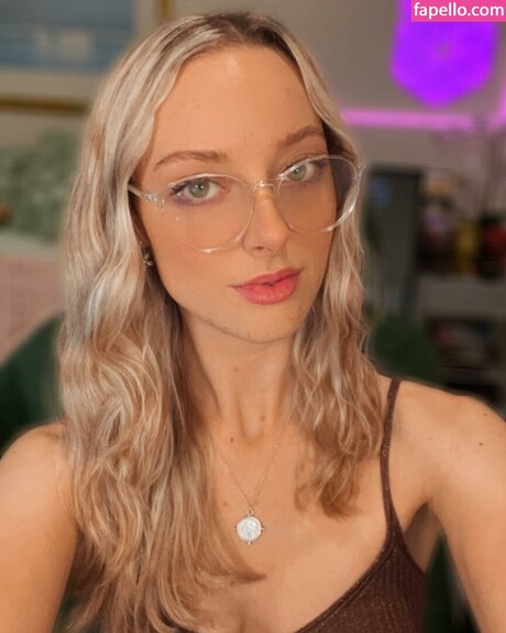 déshabillage onlyfans exclusivité érotique photos