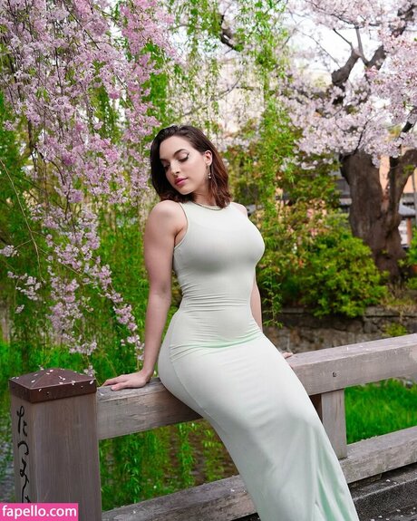 Miss Bri Torres actrice collection