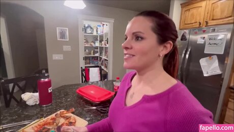 Colette Butler modèle pornographique des photos