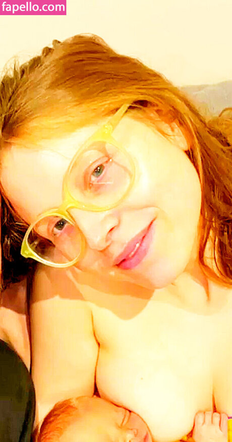 Jessie Cave modèles nus photos