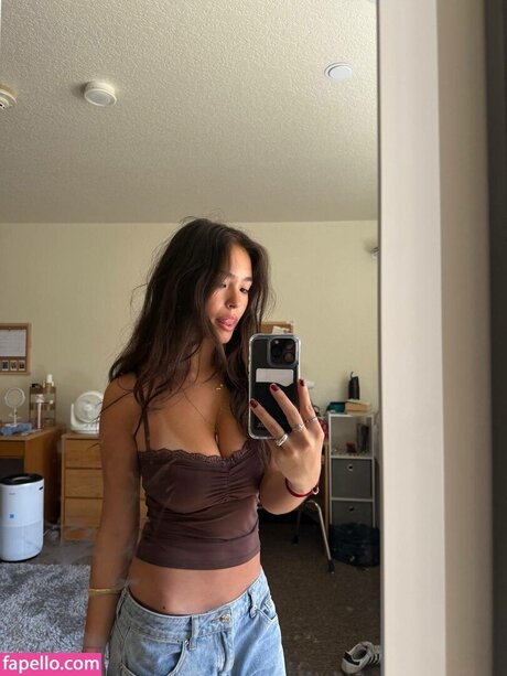 Camilla Marini belle star du porno image