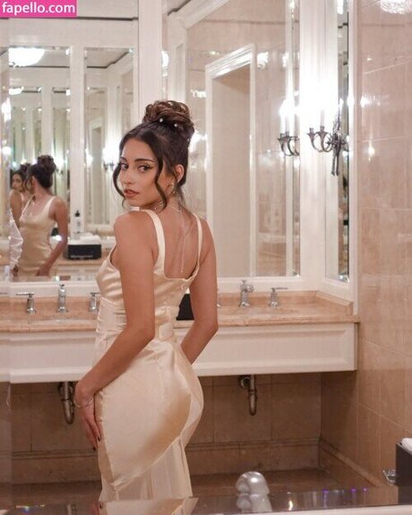 Lea Martinez étoile magnifique galerie