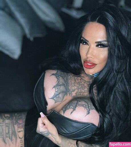 teufelsweib666 jolie actrice photos