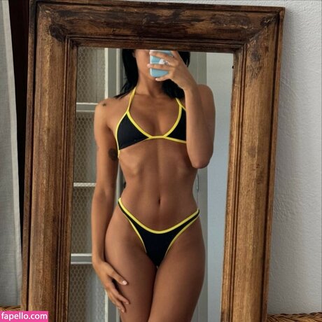 ébène cum onlyfans gratuit exclusif images