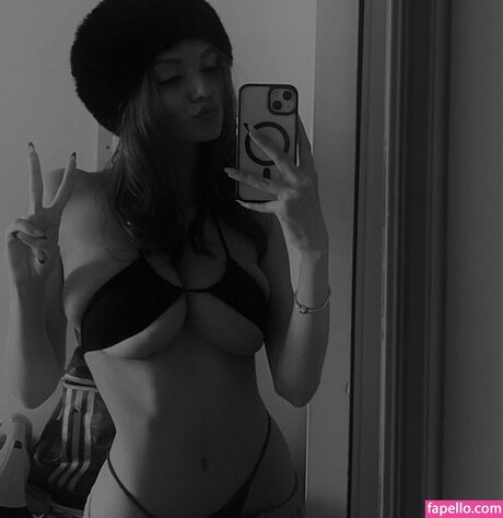 anastezi k modèle magnifique photo