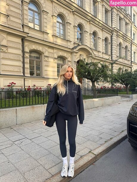 Hilda Sigurdsson star du porno parfaite photo