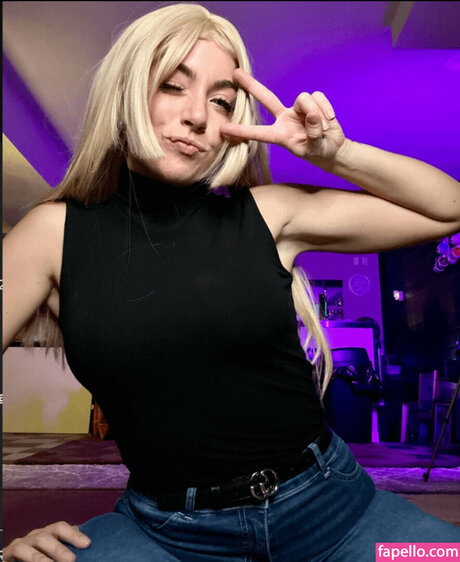 Carmen Elaine art modèle photo