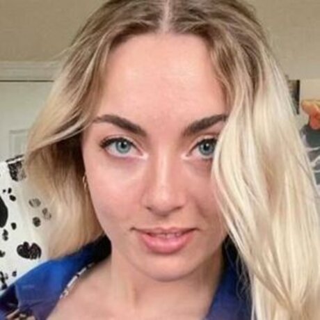 Carmen Elaine étoile xxx des photos