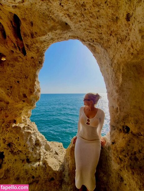 princesse en bikini onlyfans porno sympa image