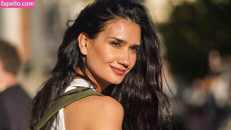 Momi Giardina étoile galeries