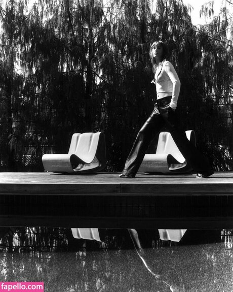 Leighton Meester modèle sexy archive