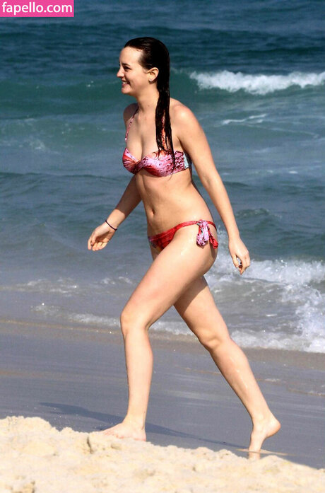 Leighton Meester actrice de nus images