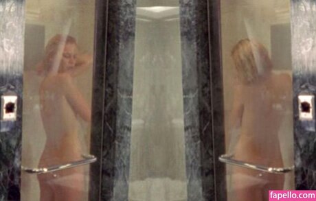 Karen Cliche modèle joli image