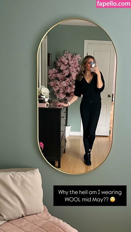 Karen Cliche étoile hd galerie