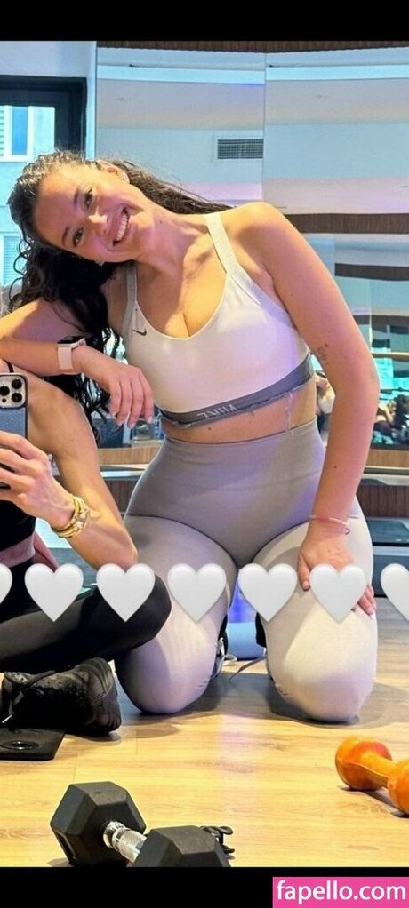 jeunes nus onlyfans beau haut archive