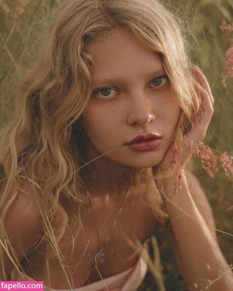 Nika Khromova mannequin collection