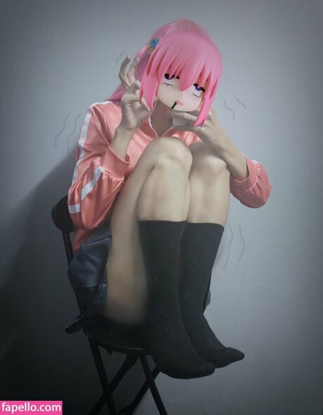 The Nuzzle actrice exclusive img