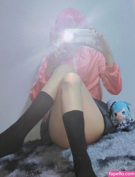 The Nuzzle actrice adulte photos