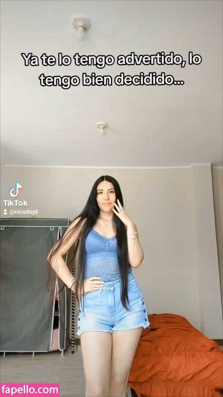 Nicole Dayana modèle meilleur des photos