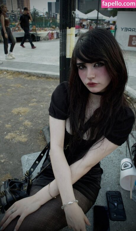 elinoiiddx modèle xxx galeries