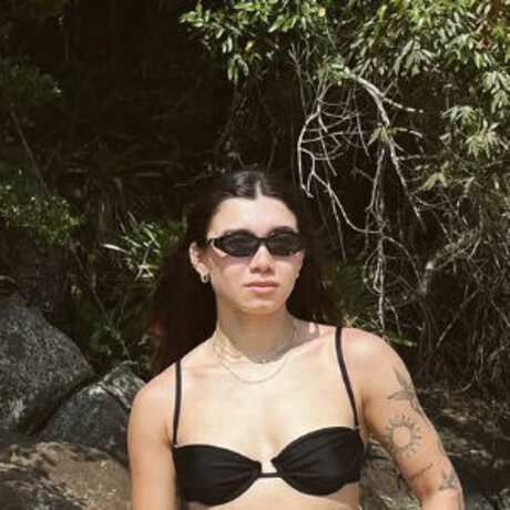 Glenda Higrid modèles nus collection