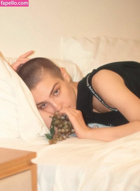 Lera Abova modèles nus photos