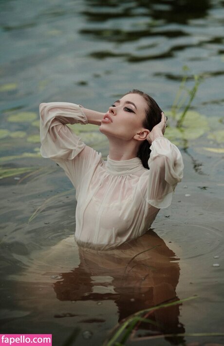 Anastasia Sereda nus étoiles archive