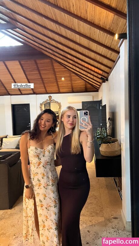 Pearl Farley actrice sexy collection