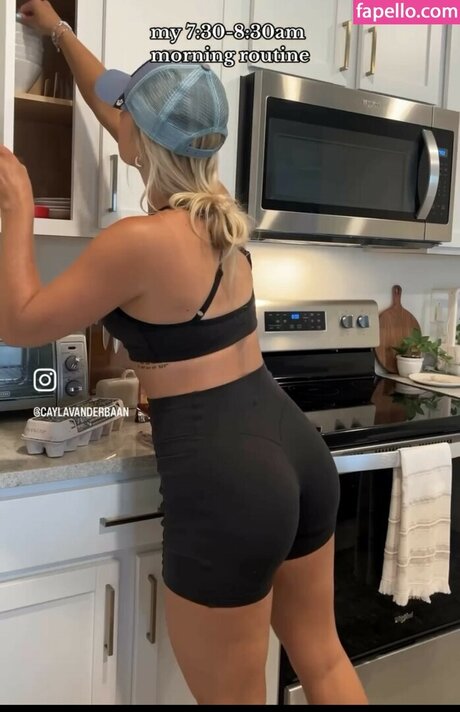 Cayla Vanderbaan étoile de l'art galerie