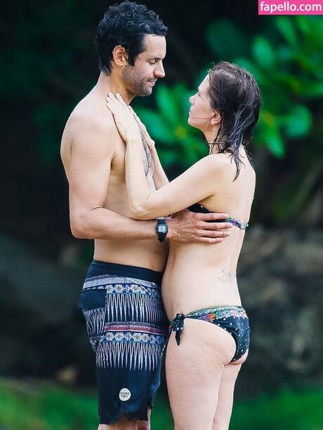 Kristen Wiig modèle de haute qualité archive