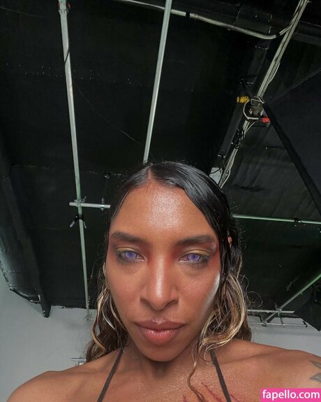 Spellling haut étoile galeries