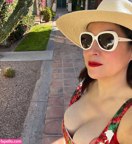 Jennifer Tilly étoile sexy img
