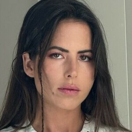 Nina Urgell Cloquell beau modèle galeries