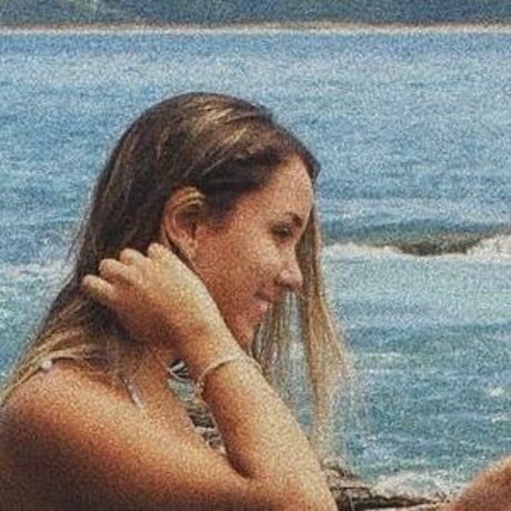 Micaela Caballero modèle gratuit collection