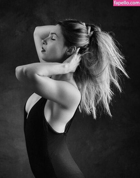 Tslanaxoxo belle étoile galeries