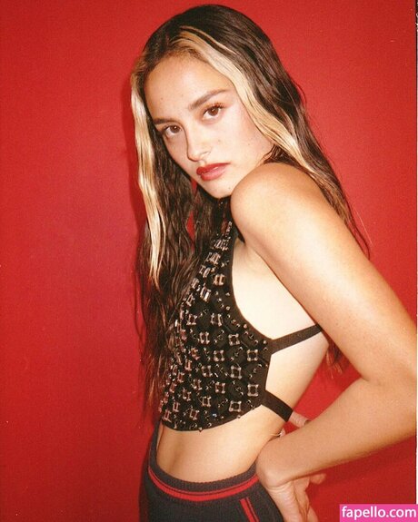 Chase Sui Wonders star du porno nue archive