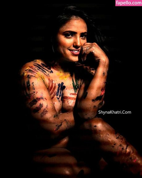 Shyna Khatri star du porno xxx image
