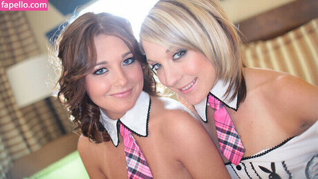 Amy Brooke top star images