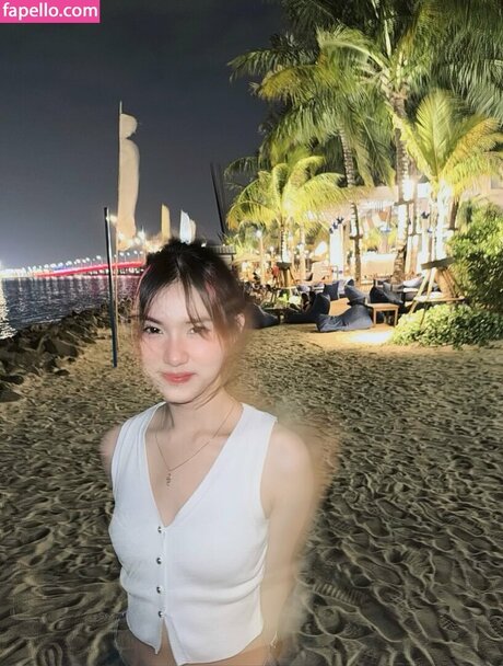 Leonazhen star du porno exclusive galerie