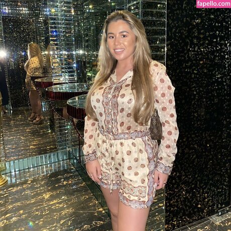 Sophie Williams star du porno exclusive des photos