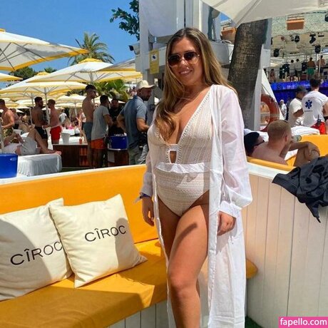 Sophie Williams star du porno xxx photo