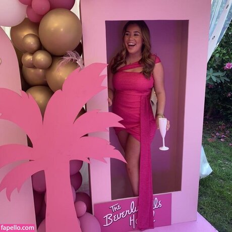 Sophie Williams star pornographique img