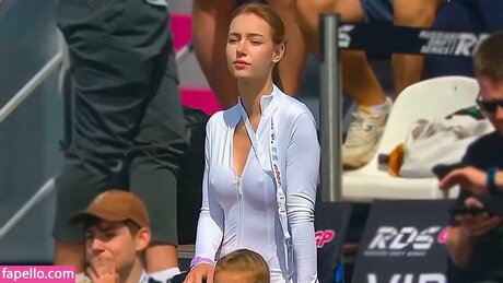 Solar bella xxx étoile des photos